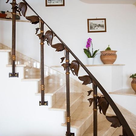 Villa Savina - Elegant Family Villa Overlooks Amalfi Coast - Positano Exterior foto