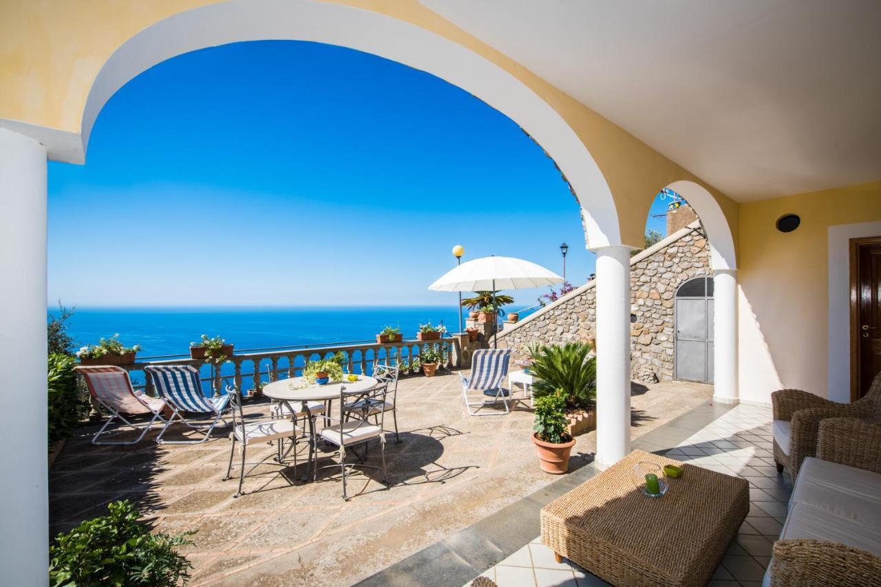 Villa Savina - Elegant Family Villa Overlooks Amalfi Coast - Positano Exterior foto